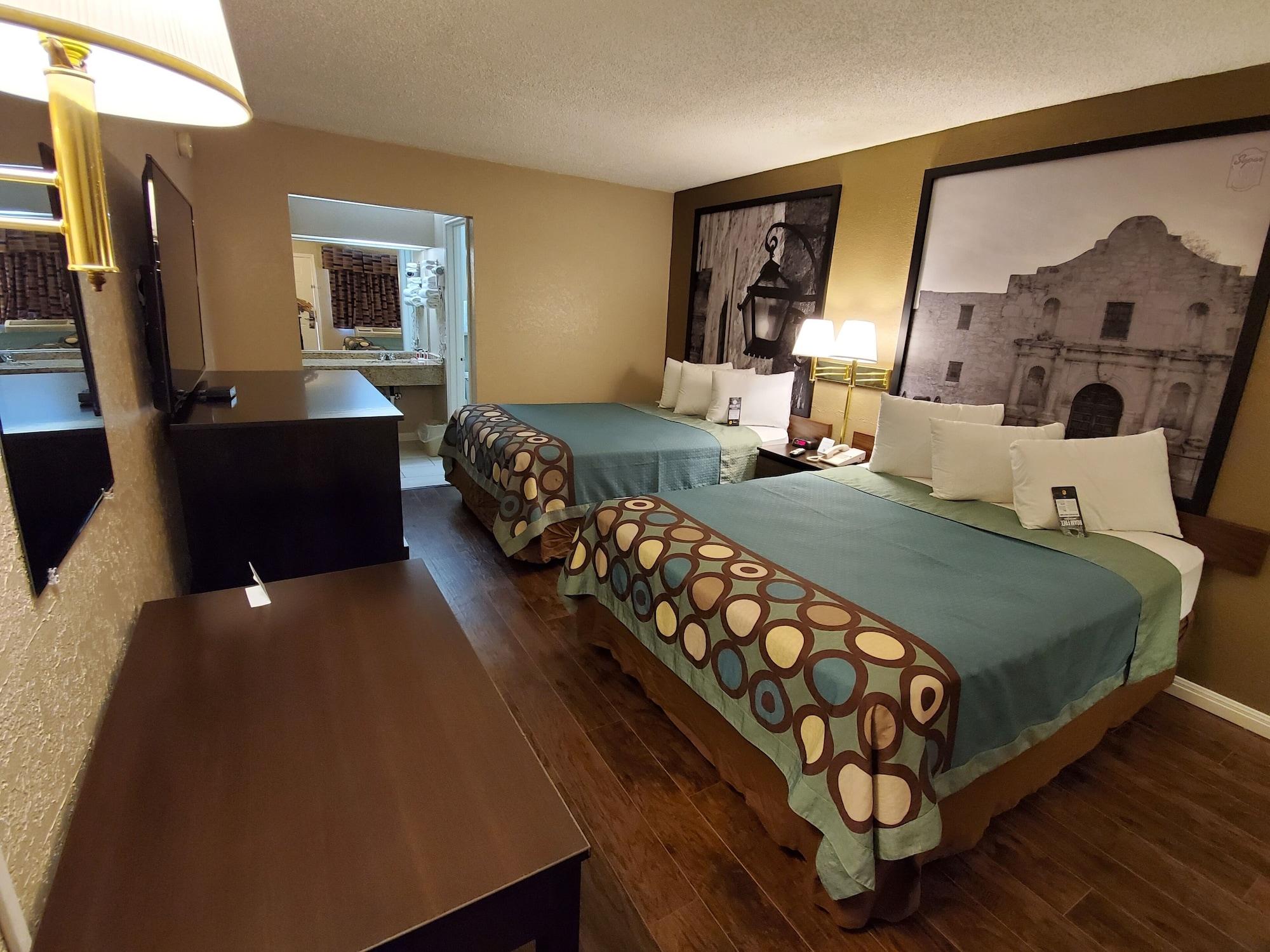 Super 8 By Wyndham Abilene North Otel Dış mekan fotoğraf