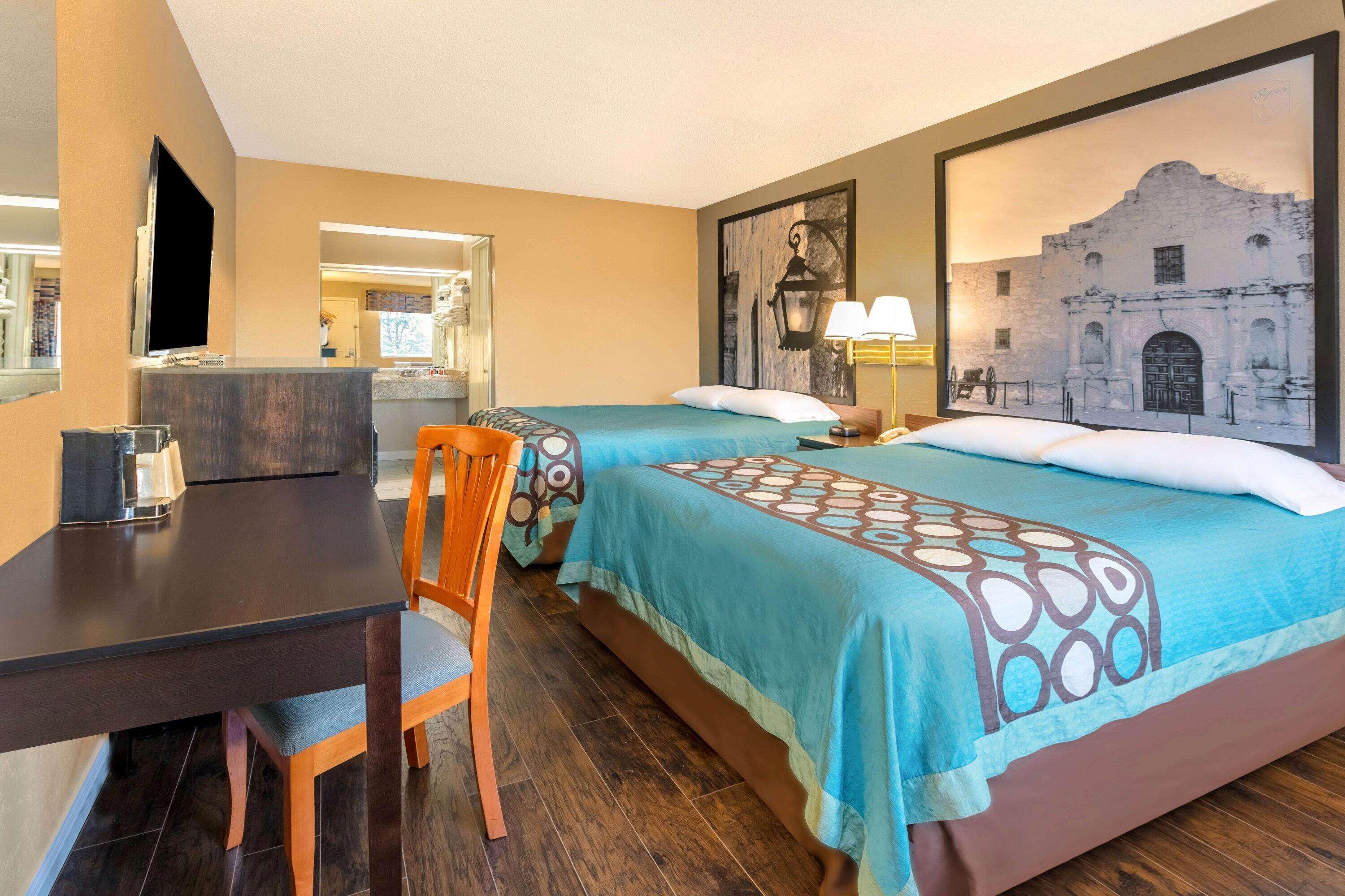 Super 8 By Wyndham Abilene North Otel Dış mekan fotoğraf