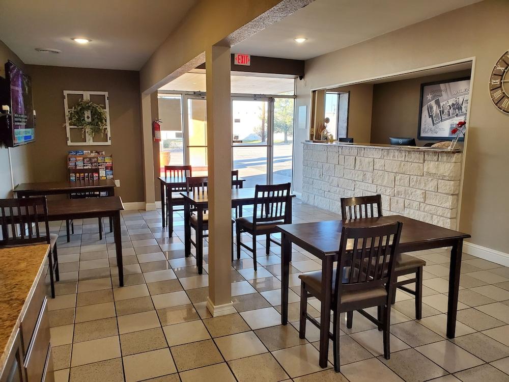 Super 8 By Wyndham Abilene North Otel Dış mekan fotoğraf